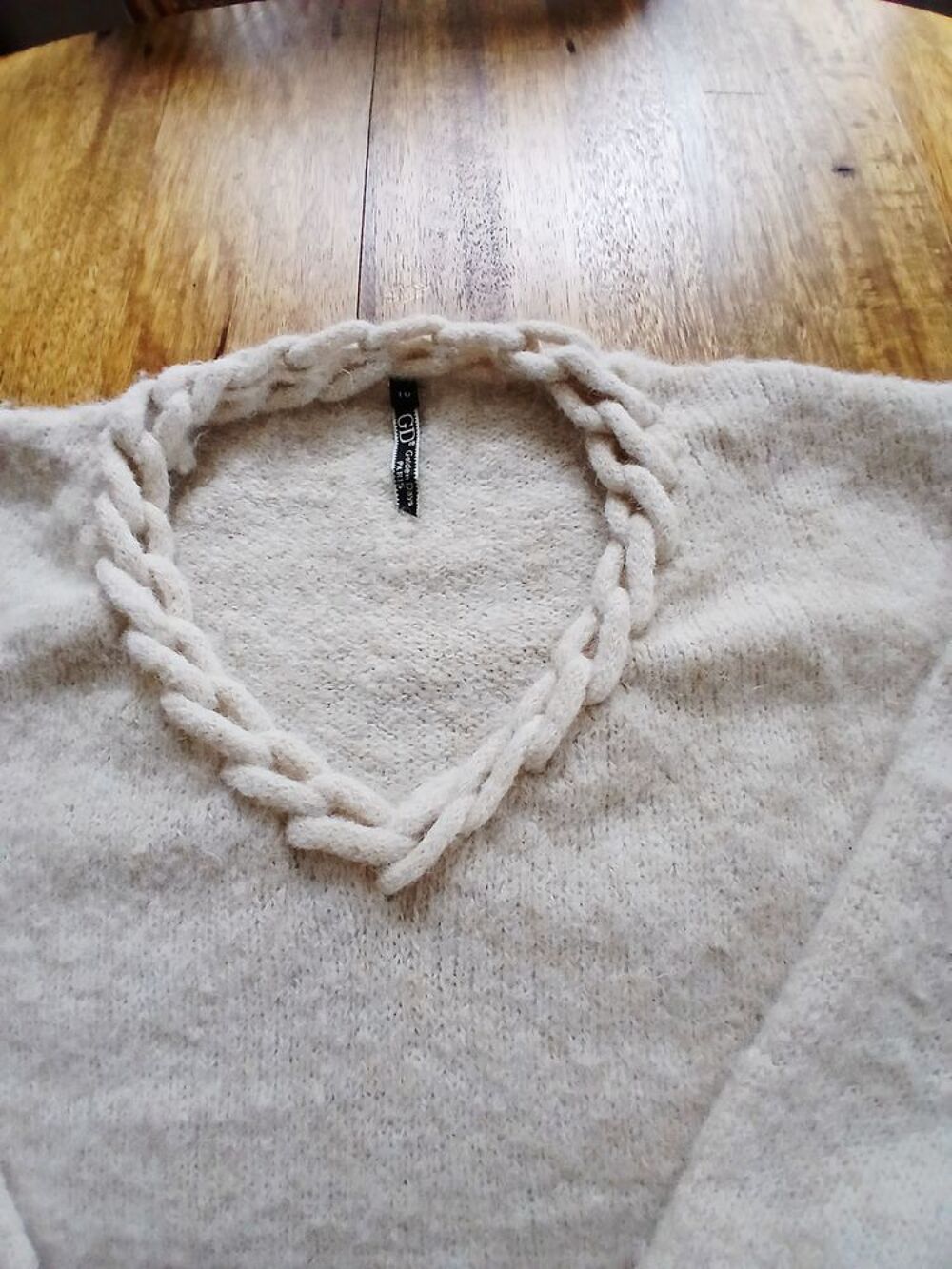 Beau pull chaud beige clair Vêtements