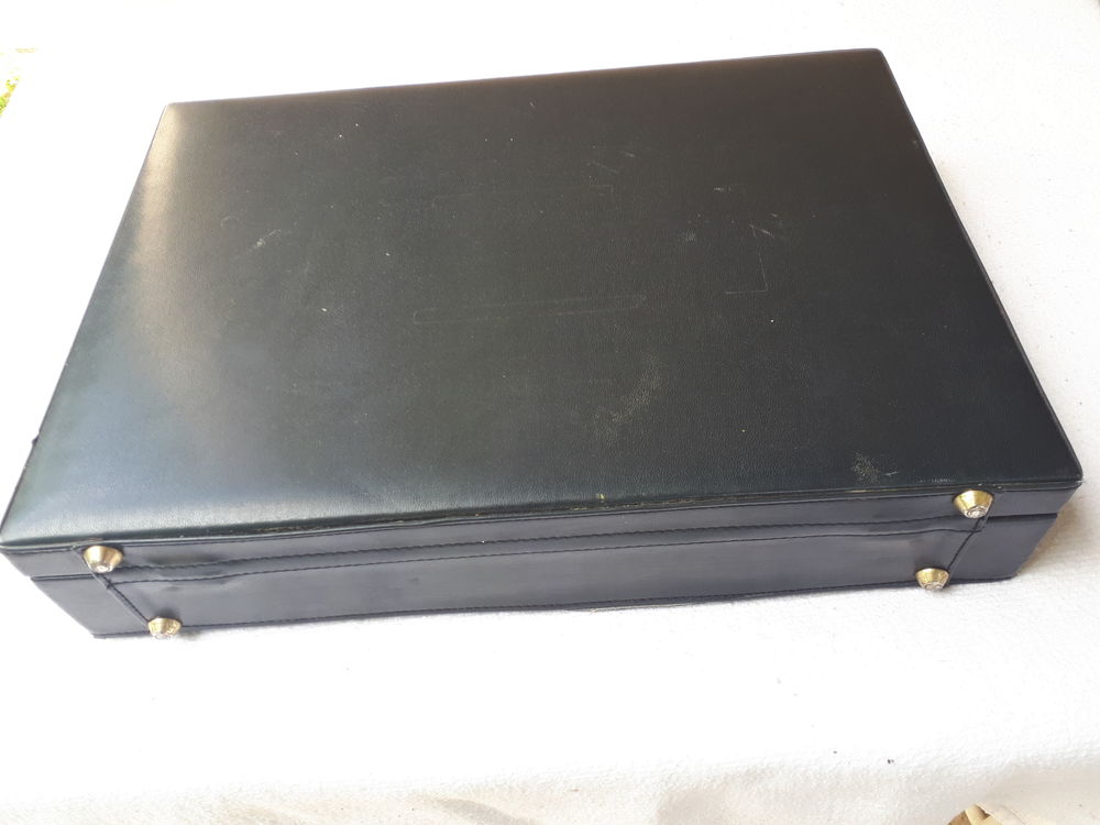 Attach&eacute; case ou mallette Maroquinerie
