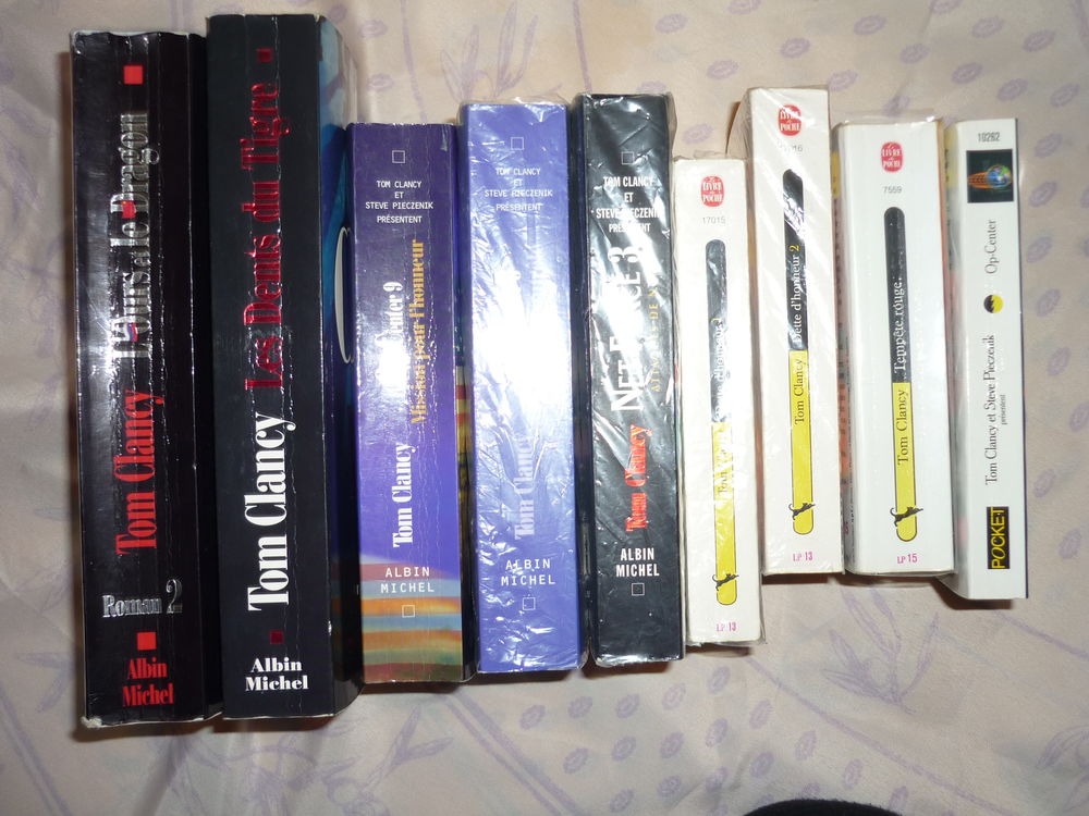 9 ROMANS DE TOM CLANCY Livres et BD