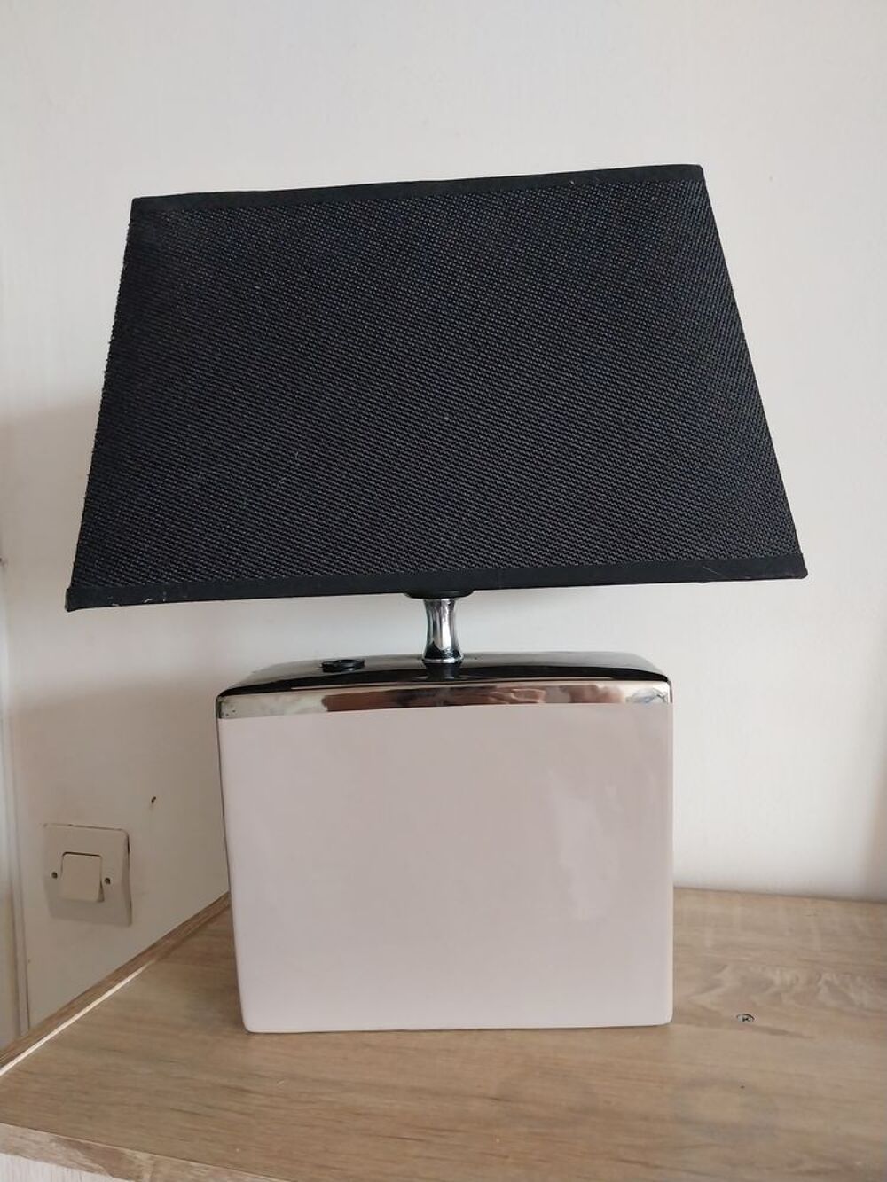 Lampe ROHM couleur grise en rectangle Meubles
