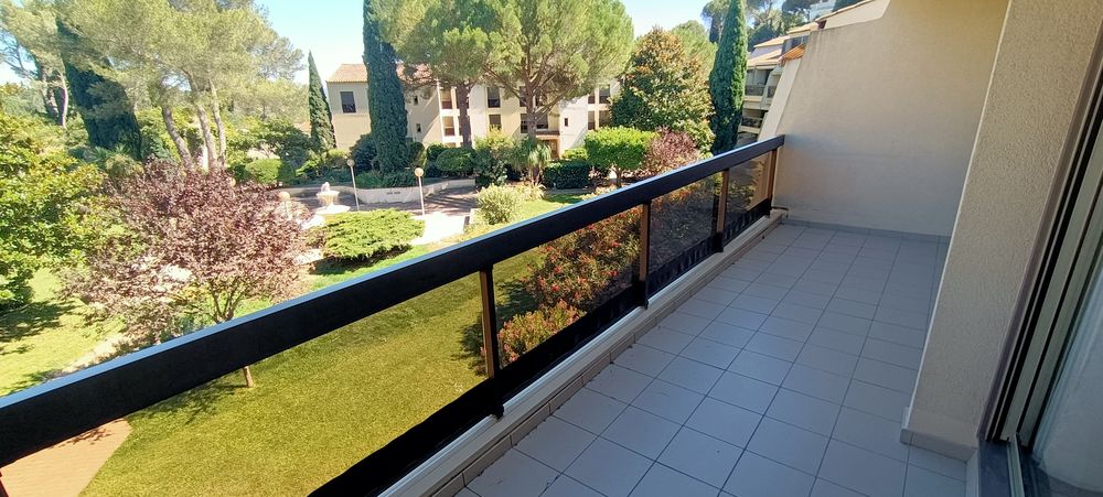 Vente Appartement A Nîmes vendons appartement climatisé avec piscine et tennis Nîmes