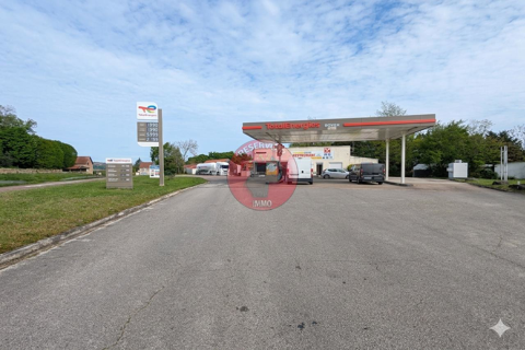 AFFAIRE A SAISIR SUR UN AXE STRAT&Eacute;GIQUE : RESTAURANT,... 446000 71700 Boyer
