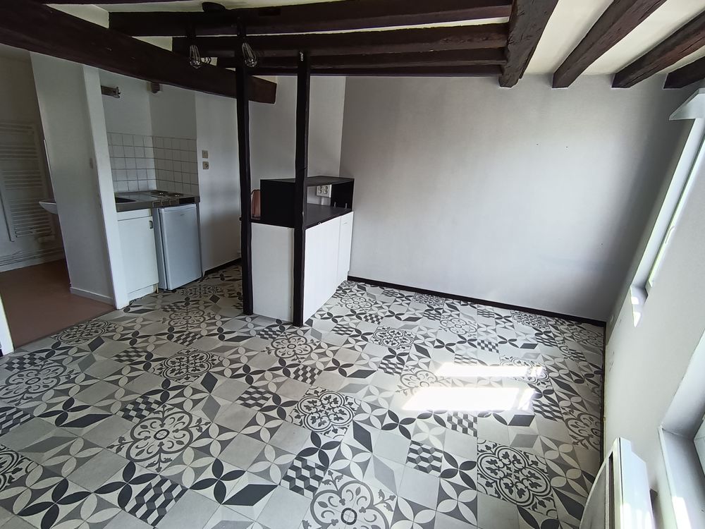 Location Appartement F2 duplex de 35.67 m² plein centre ville Dreux