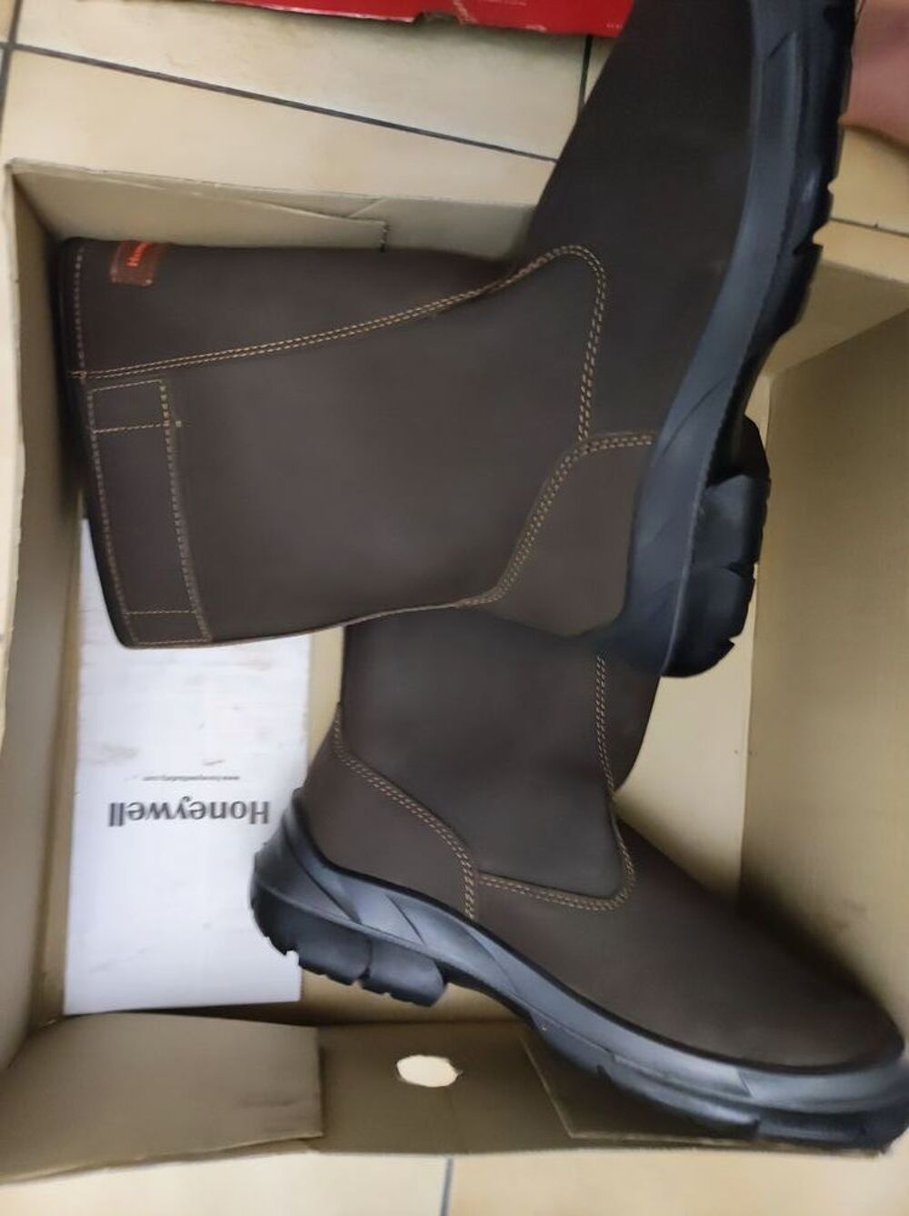 Boots Neuf jamais servi Chaussures