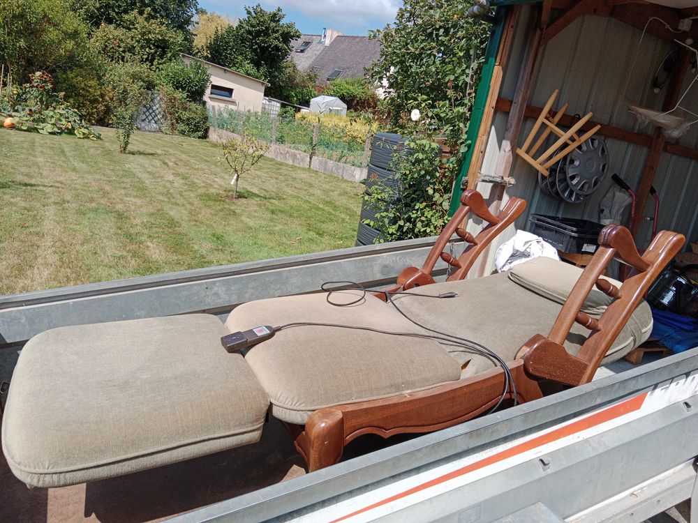 Fauteuil &eacute;lectrique transformable lit Meubles