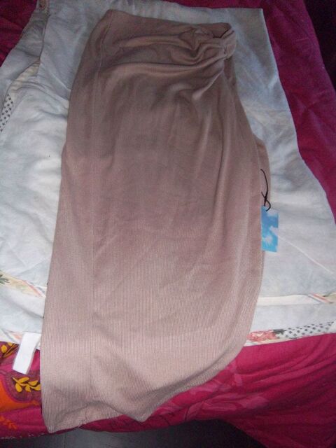 jupe femme 8 Bossay-sur-Claise (37)