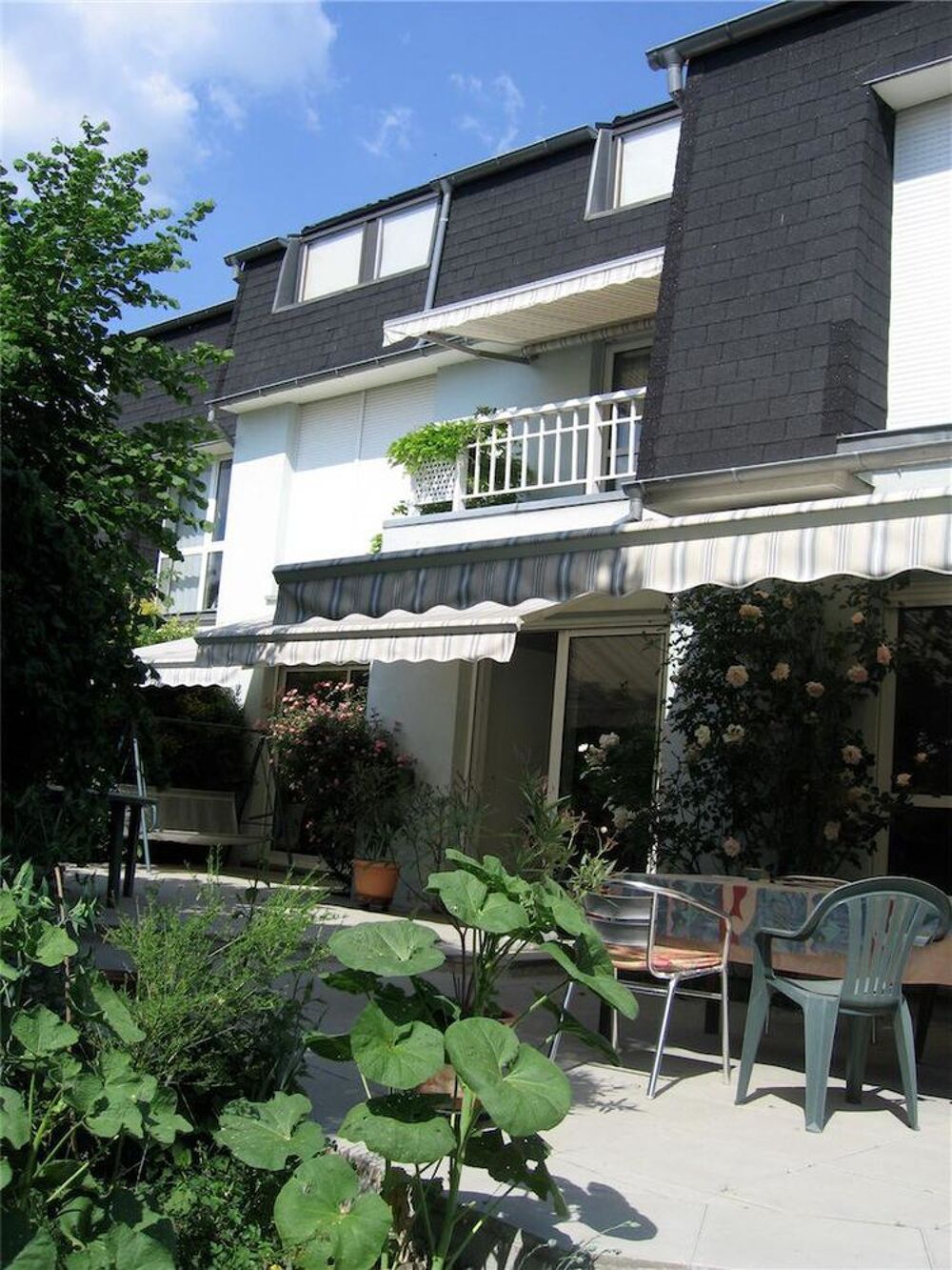 Vente Appartement HOENHEIM : ENSEMBLE IMMOBILIER DE 240 M² AVEC JARDIN DE 10 A Hoenheim