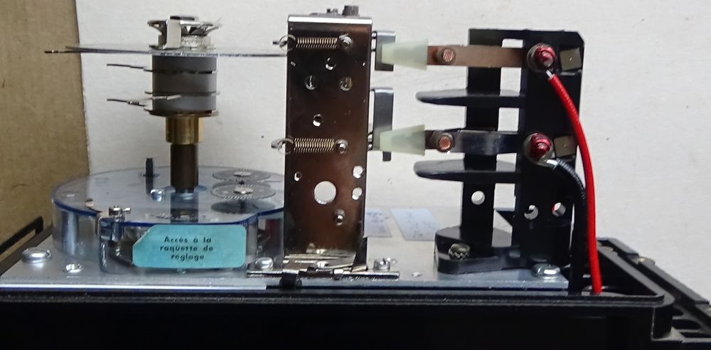 COMMUTATEUR HORAIRE Bricolage