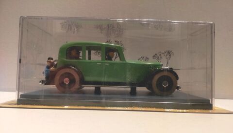  la voiture de Mitsuhirato  de l'album  Le lotus bleu 
35 Mirecourt (88)