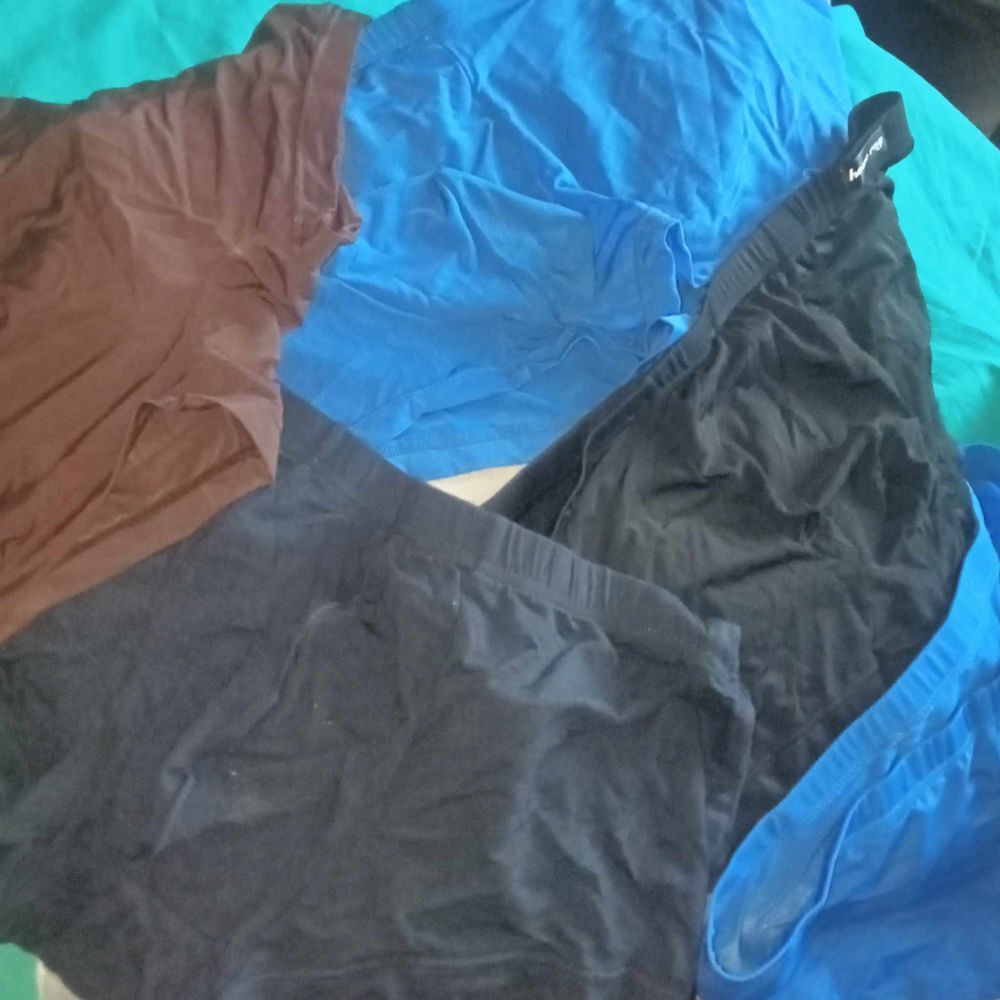 Au Joli comptoir de Boxers Vêtements