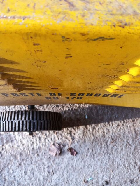 Poste a souder 1 Marcillac-Vallon (12)