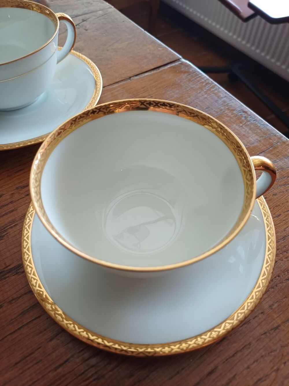 Service &agrave; caf&eacute; ?? porcelaine de limoges Cuisine
