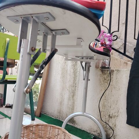 PETITE TABLE PLIANTE POUR CONSOLE BUREAU GUERIDON 10 Revest-les-Roches (06)