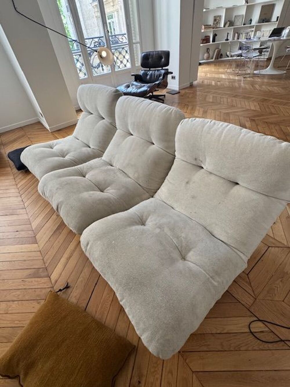Canap&eacute; et Fauteuils Marsala (1970) par Michel Ducaroy Meubles