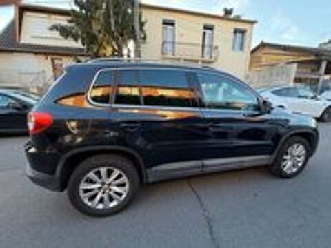 Tiguan 2.0 TDI 110 FAP Bluemotion Technology 2011 occasion 94700 Maisons-Alfort