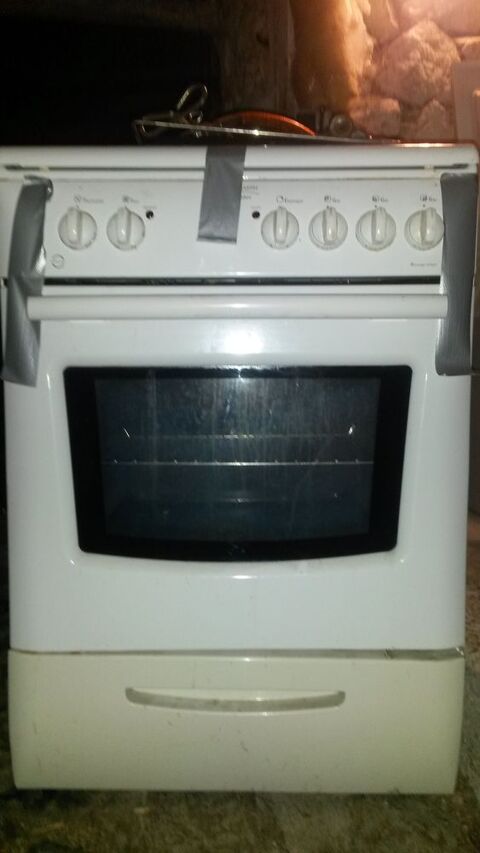 cuisinière Arthur Martin  120 Trémouille (15)