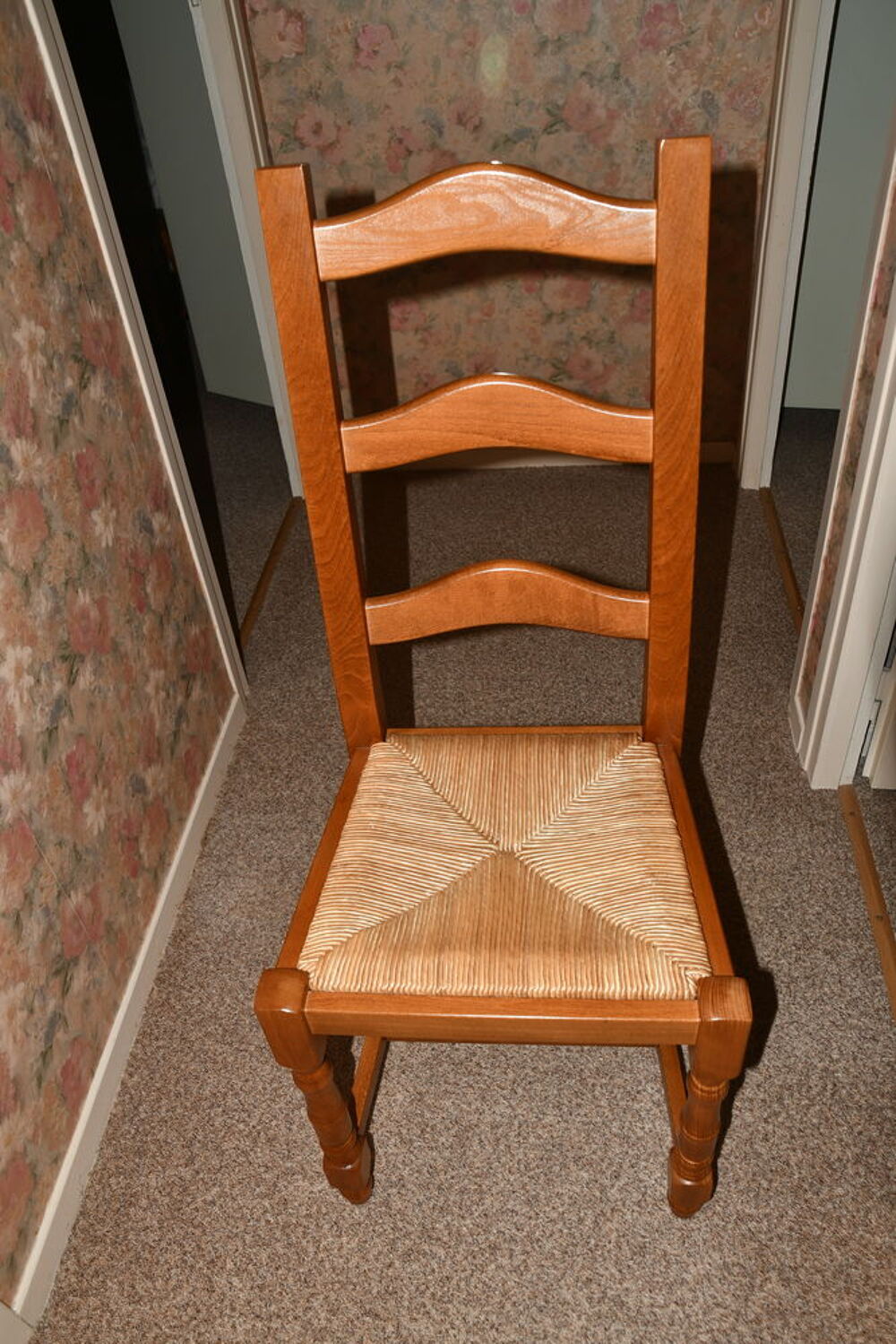Lot de 2 chaises en h&ecirc;tre massif Meubles