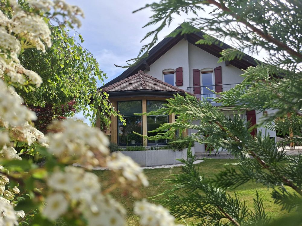 Maison 8 pièces 205 m² · à Neuvecelle · 205 m² · 895 000 €