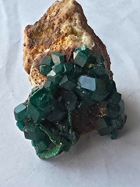 Dioptase sur Gangue du Katanga RDC-Spécimen de Collection 39g 80 Bagneux (92)