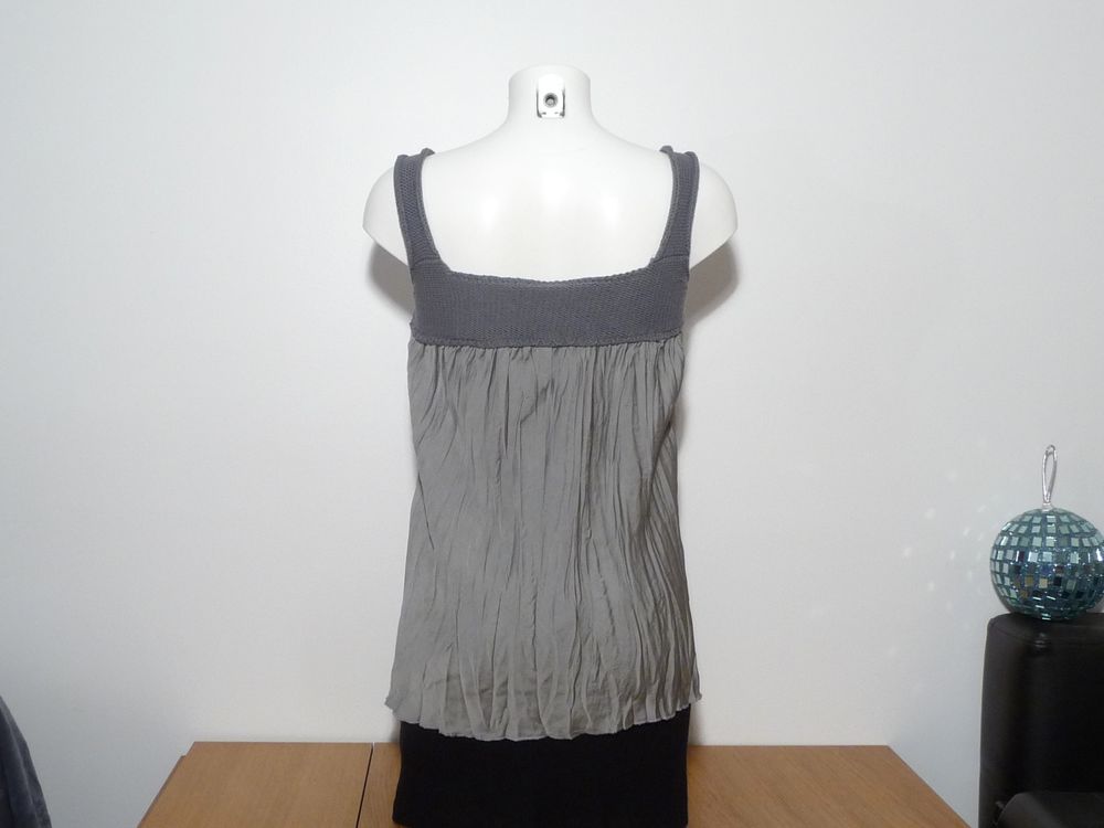 Top/ Tee Shirt Gris Bi Mati&egrave;re Encolure Carr&eacute;- Atika Vêtements