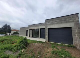  Maison  vendre 4 pices 105 m