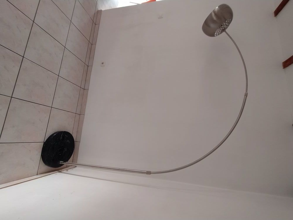 Lampadaire design " Arc" Décoration