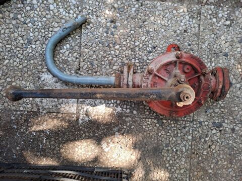 pompe manuelle 60 Montceaux-l�s-Provins (77)