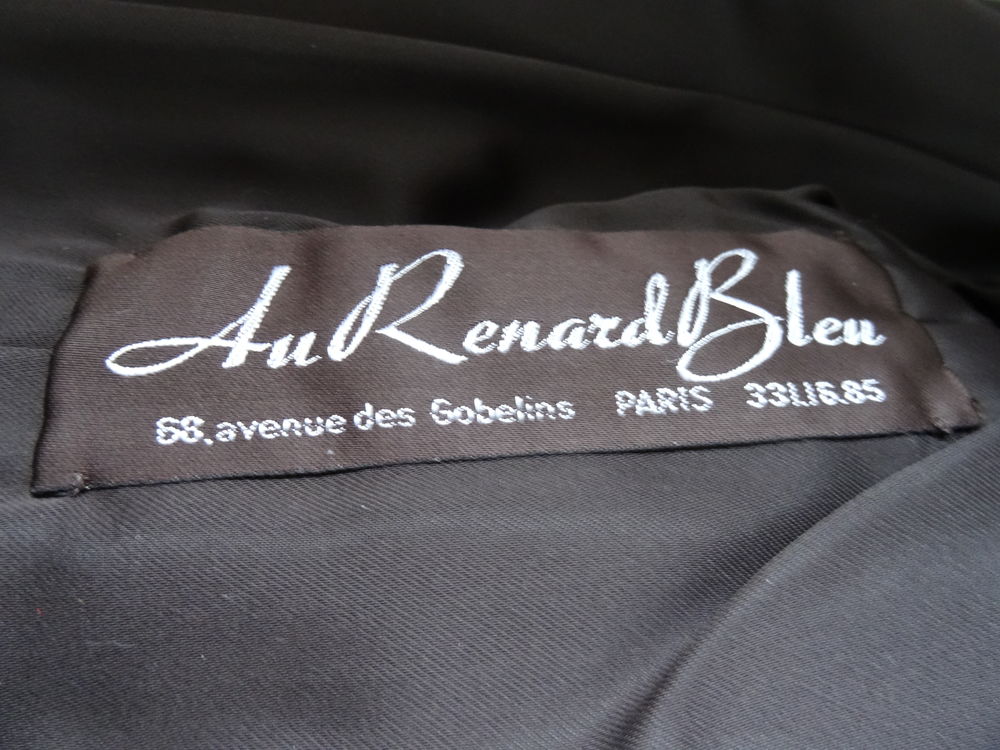 manteau de fourrure v&eacute;ritable en pattes de marmottes
Vêtements