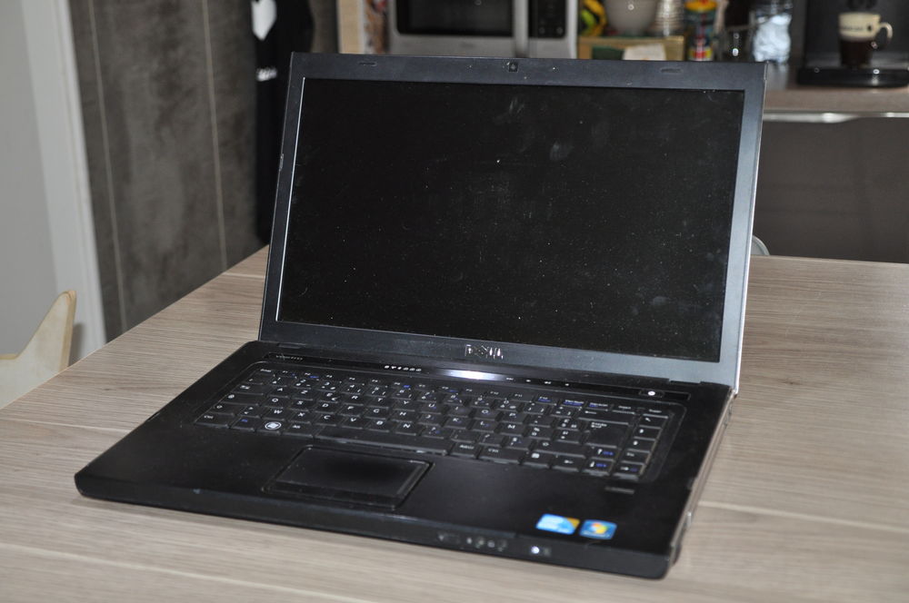 Dell Vostro 3500 de 15,6 pouces Matériel informatique