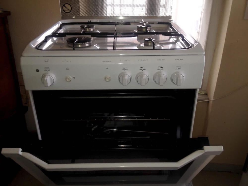Gaziniere indesit ville &amp; butane Electroménager