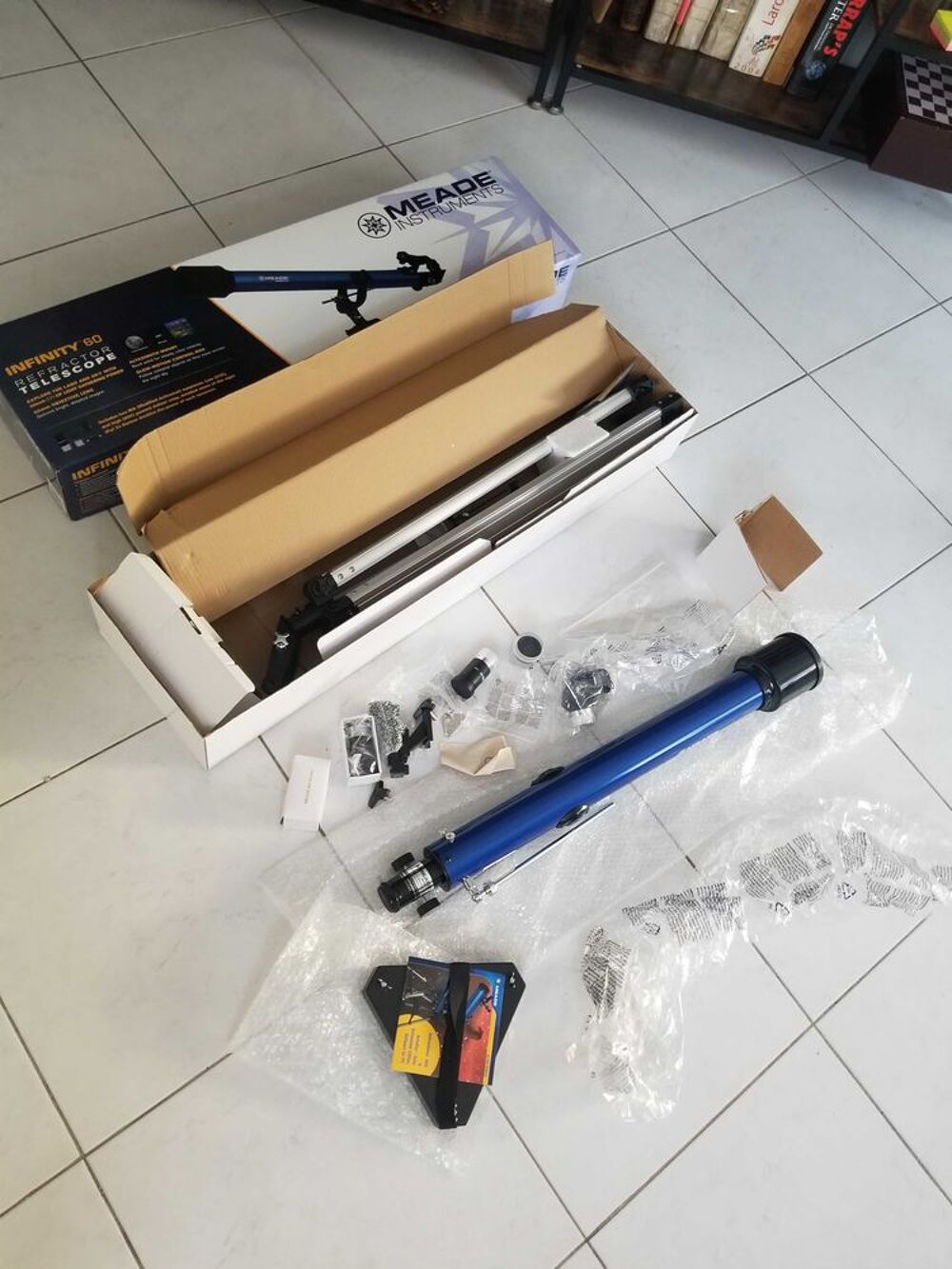 T&eacute;lescope+pour+observation+terrestre+et+c&eacute;lestes+neuf. 