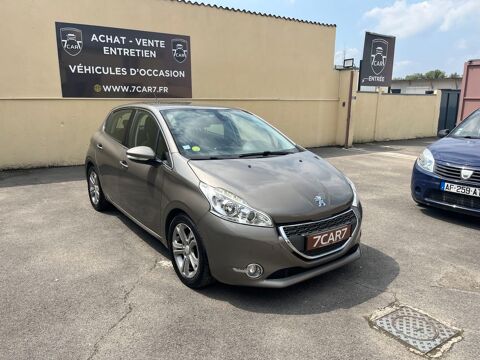 Peugeot 208 1.4 HDI 68 ALLURE 5P