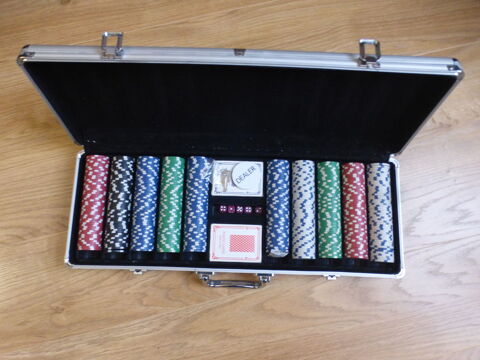 Malette de poker HOMCOM, 500 jetons, jeux de cartes, dès, Le Coudray (28)