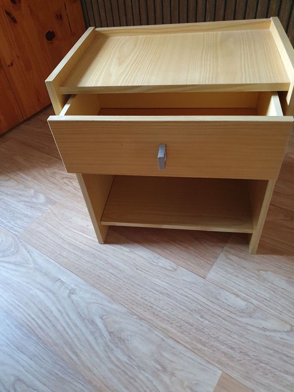 Table de nuit Meubles