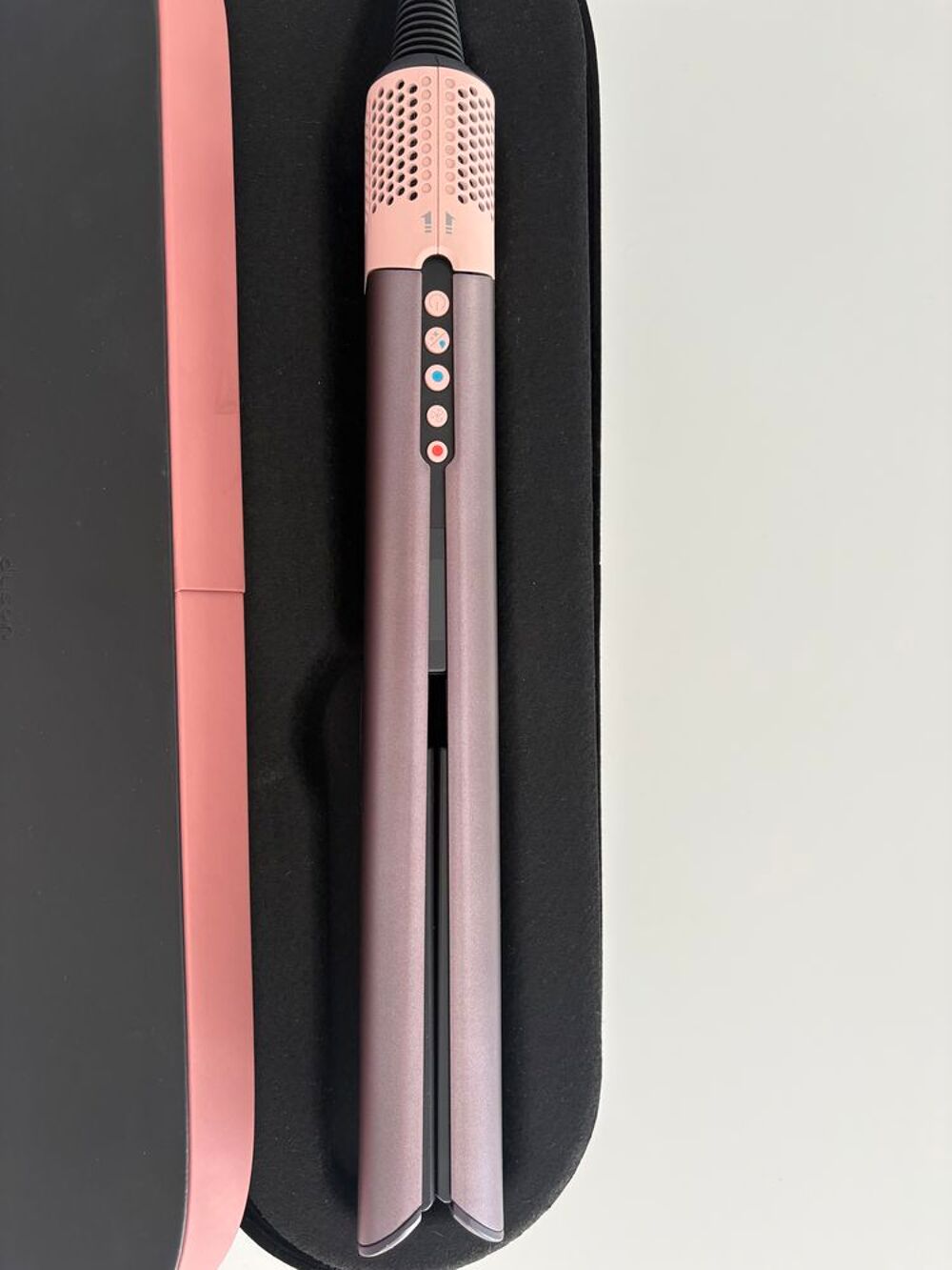 Lisseur Dyson Airstrait Electrom�nager