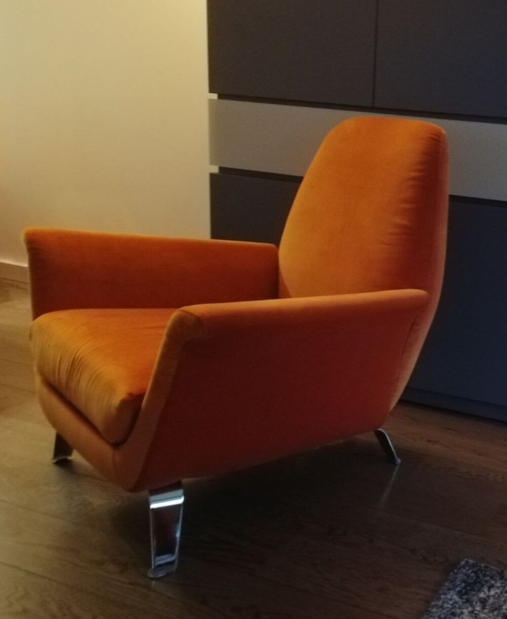 Fauteuil design Crozatier velours orange Meubles