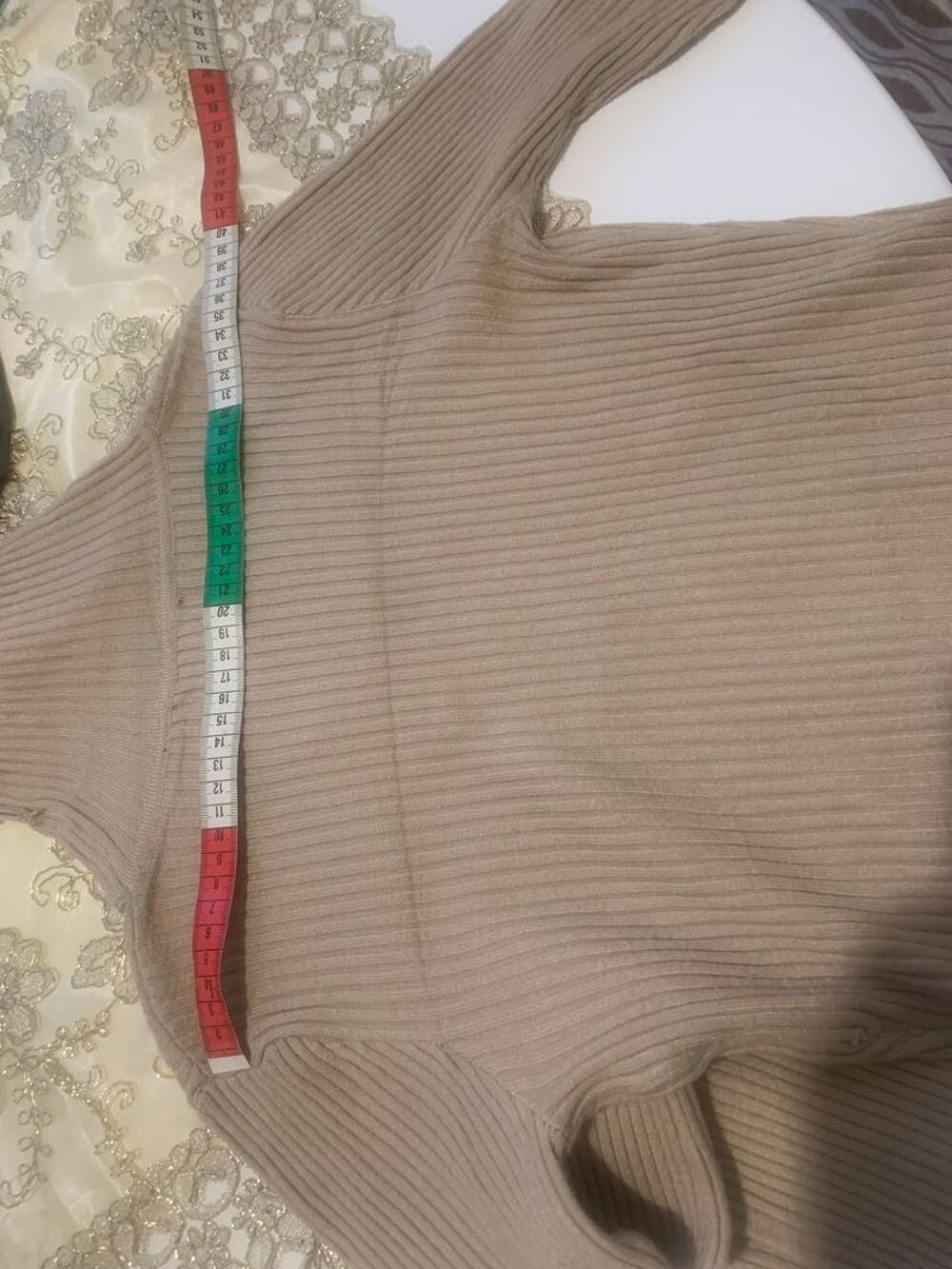 Haut court c&ocirc;tel&eacute; beige LISSIMO - Neuf avec &eacute;tiquette - Taille unique Vêtements