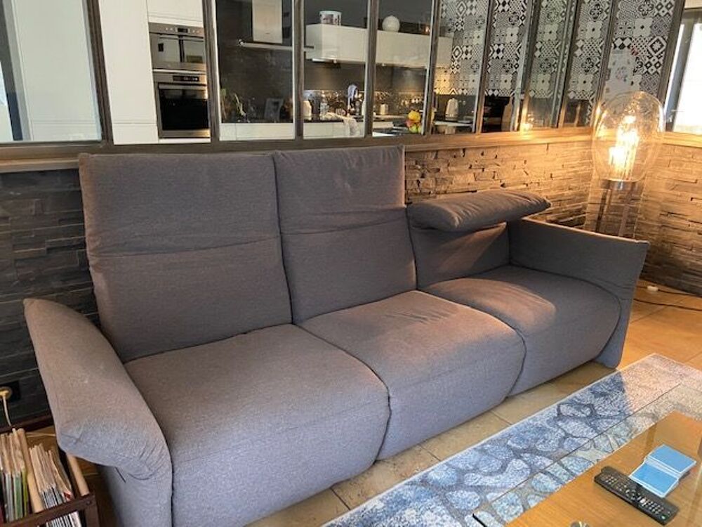 Canape 3 places et fauteuil tissus gris bleu
Meubles