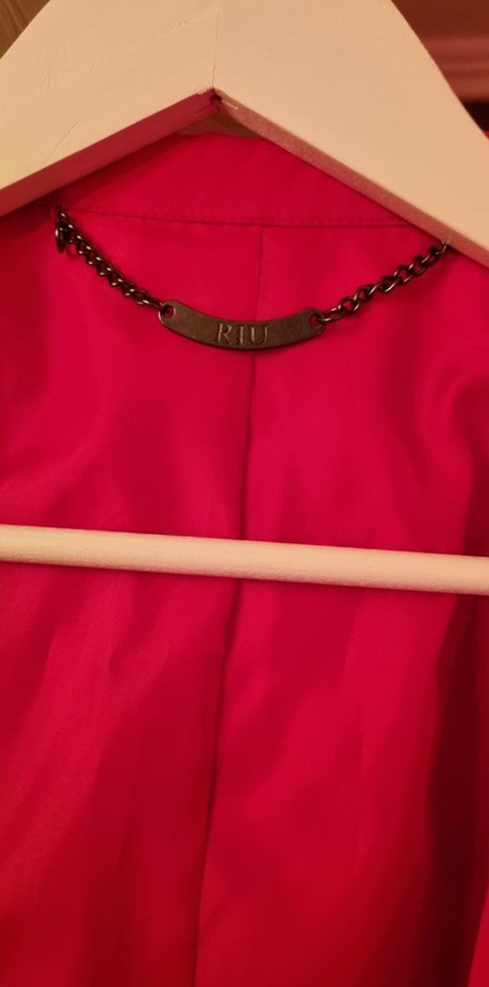 Tr&egrave;s joli trench T44. Jacqueline Riu Vêtements