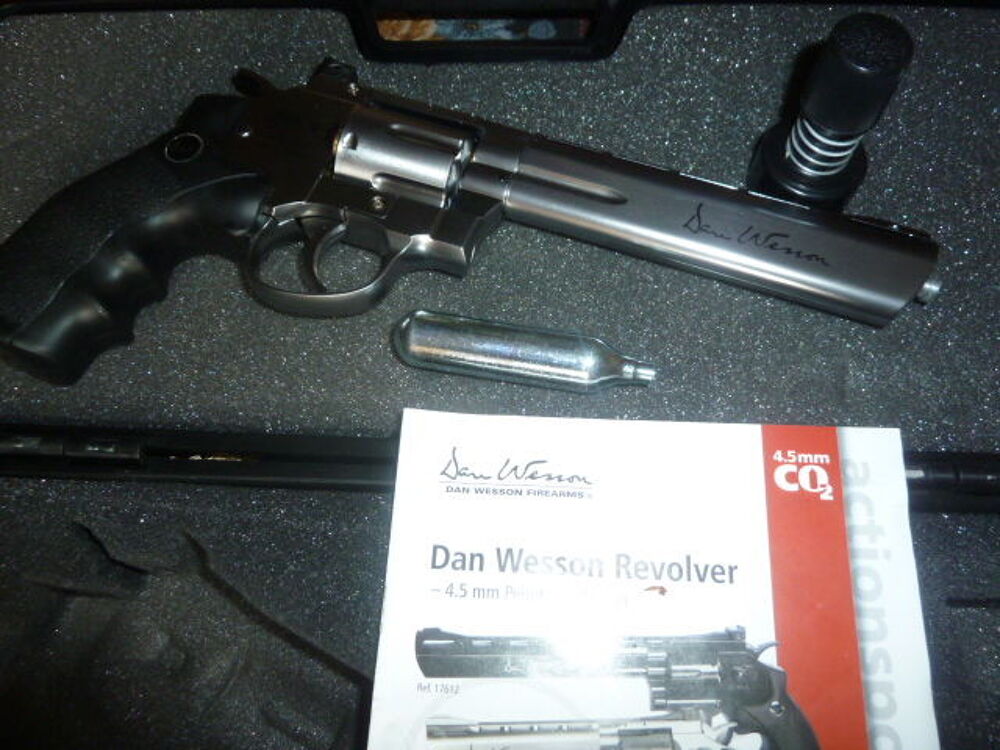 Pistolet dan-wesson diabolo4,5 Sports