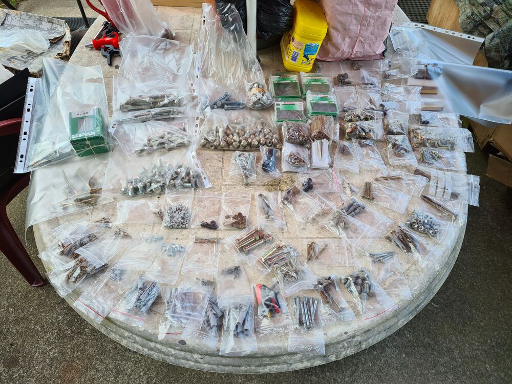 &Eacute;norme Lot De Visserie Outils /Outillage Et Autres Bricolage Bricolage