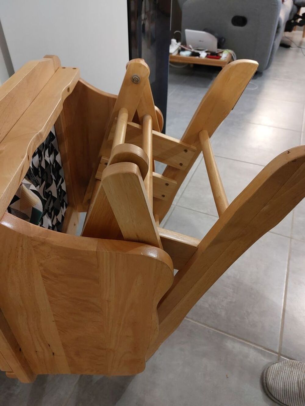 ROCKING CHAIR PIN Meubles