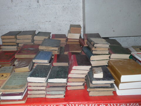 LIVRES ANCIENS 0 Ouroux-sur-Saône (71)