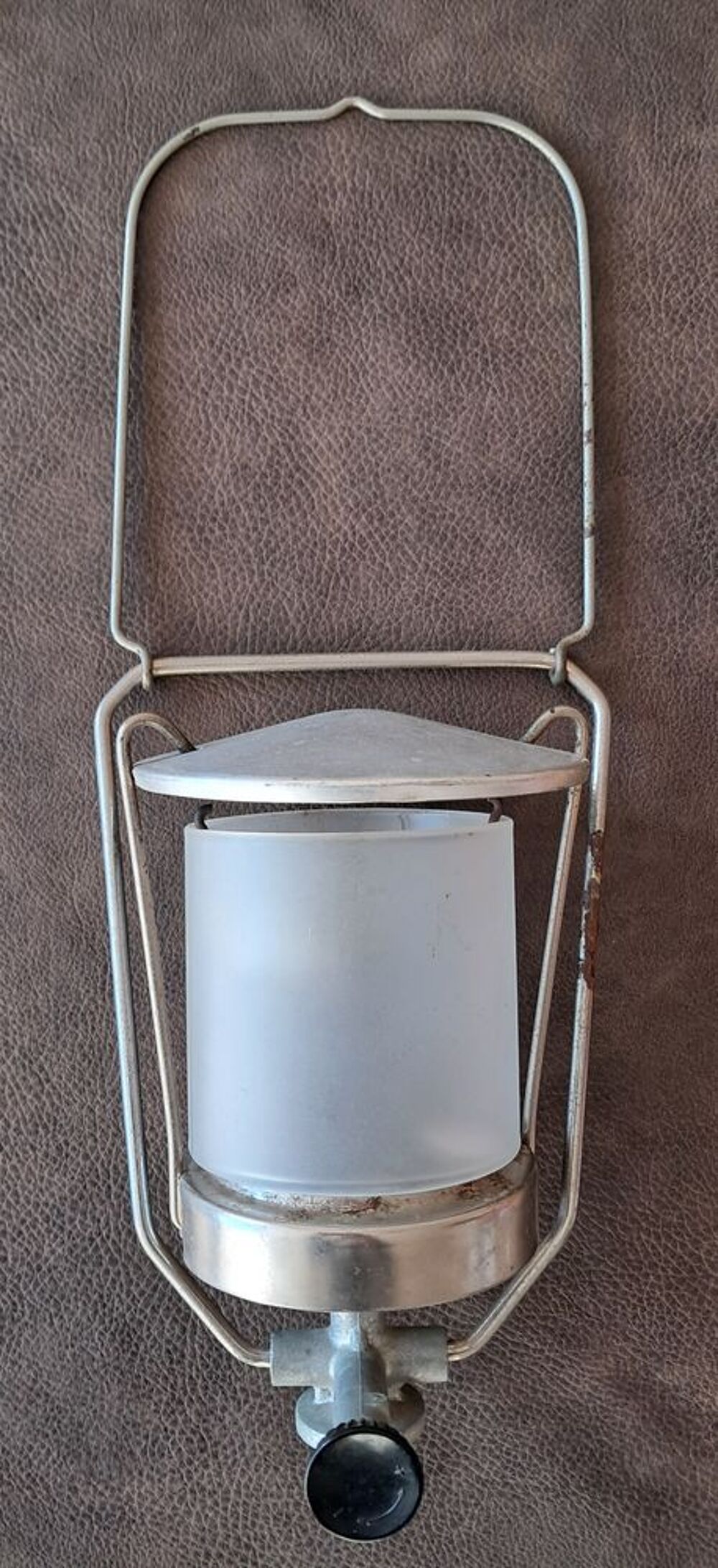 lampe camping gaz lumogaz fixation &agrave; pas de vis 
Sports