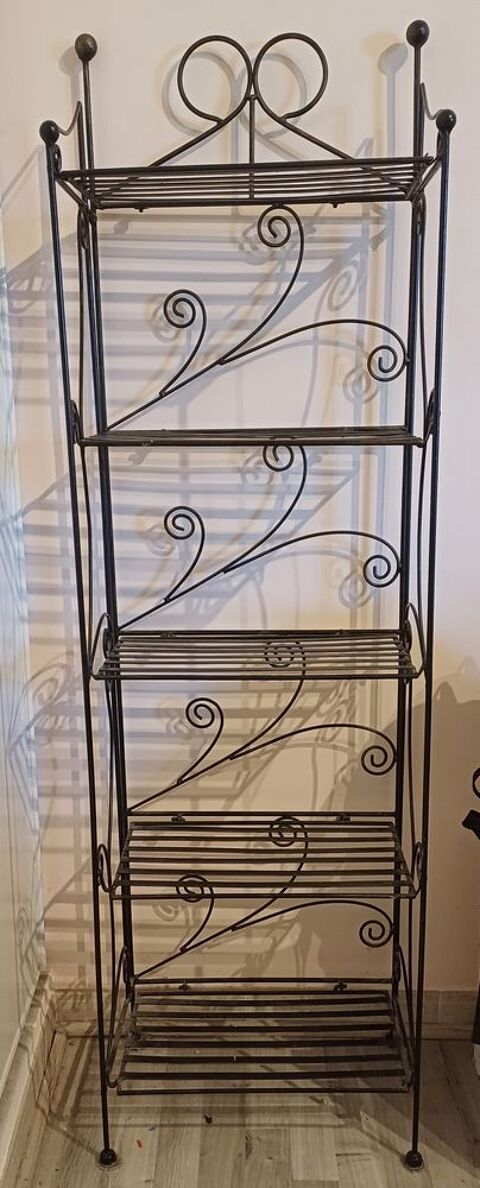 Etagere fer forge 1 Cagnes-sur-Mer (06)
