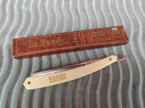 Ancien Rasoir Le Dandy Thiers-Issard M�daille d'Argent 59 Loches (37)