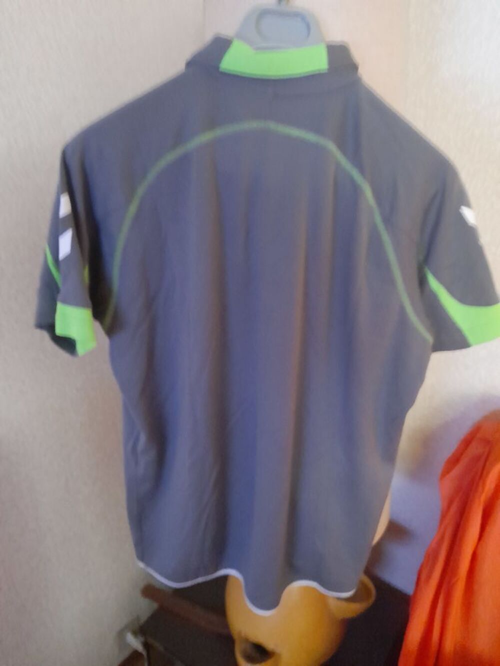 POLO Homme / Femme taille XL marque HUMMEL Vêtements