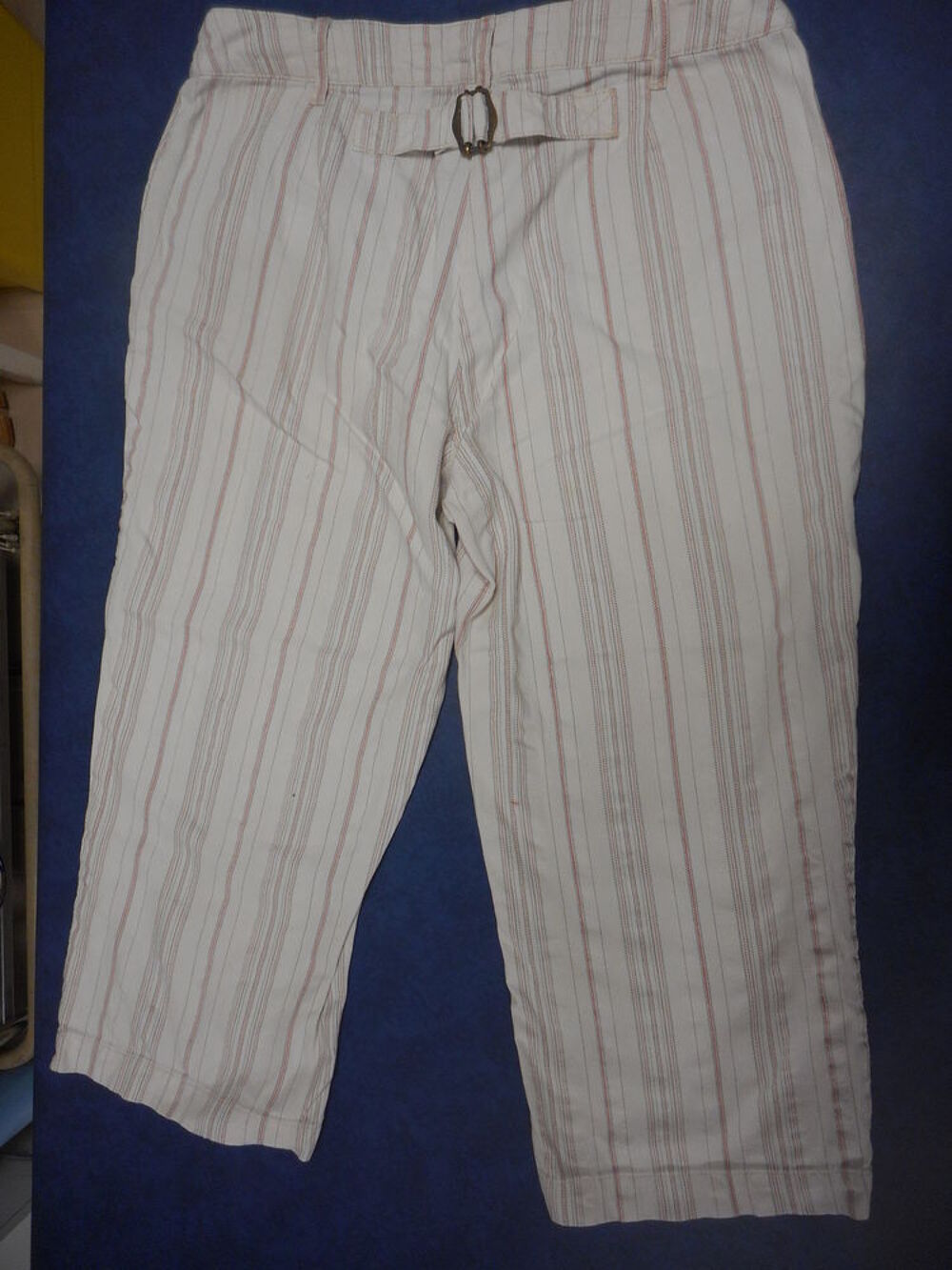 Pantacourt Straboski Basic T.38 Vêtements
