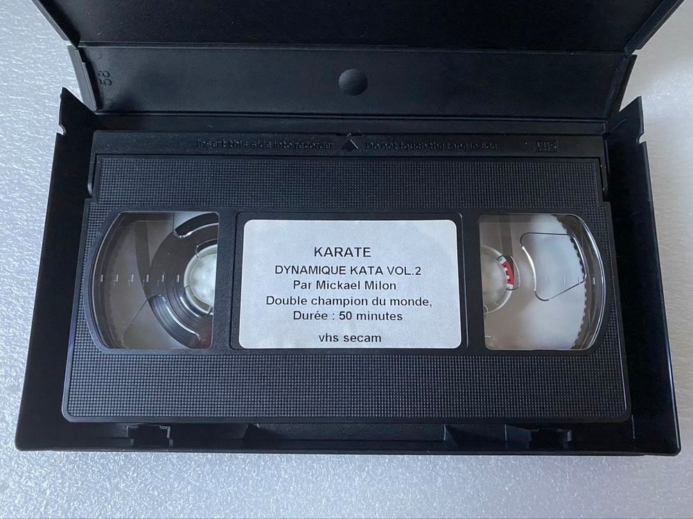  Karate Dynamique Kata Vol 2 _ MICHAEL MILON _VHS SECAM DVD et blu-ray