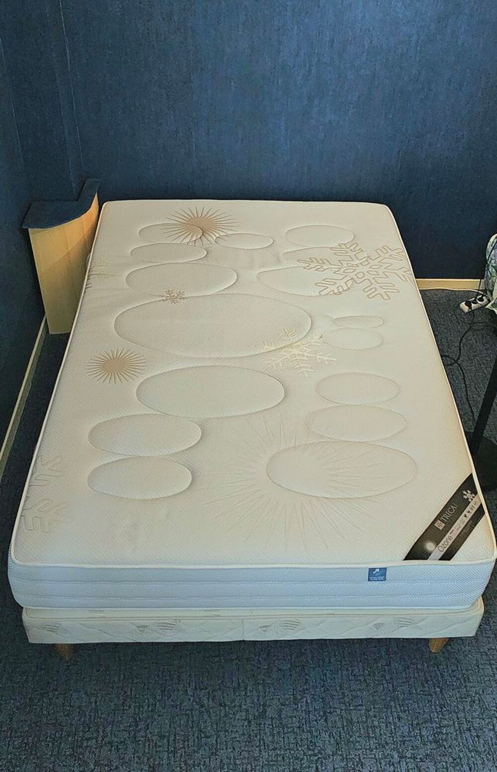 Matelas + sommier Meubles